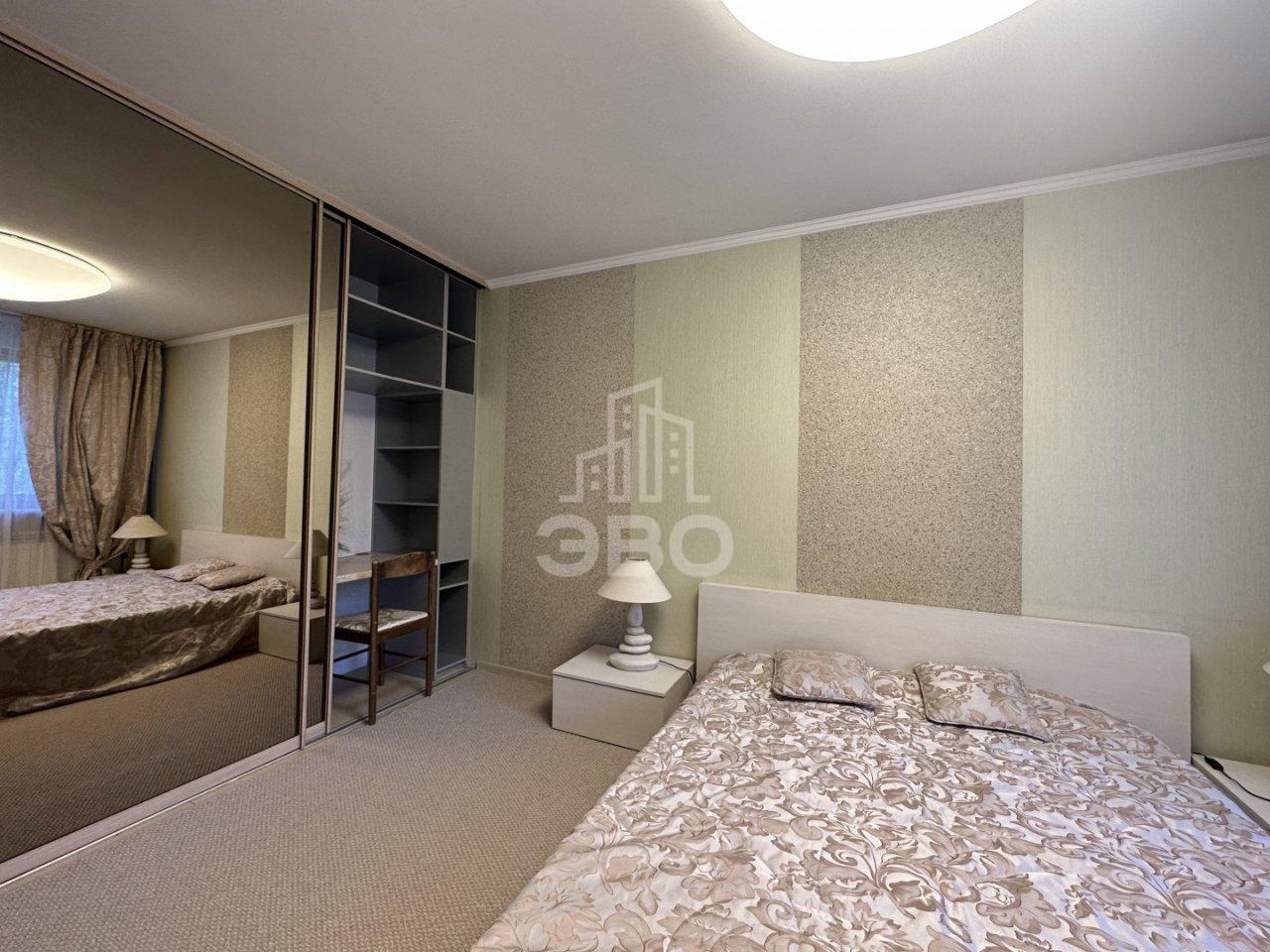 однокомнатная квартира в Санкт-Петербурге по адресу: Серебристый б-р., 15