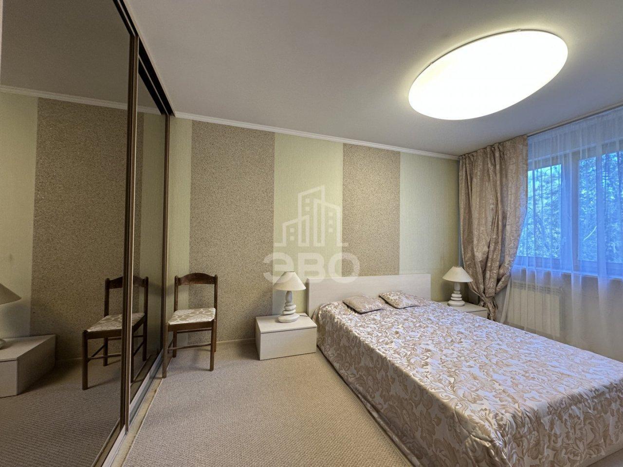 однокомнатная квартира в Санкт-Петербурге по адресу: Серебристый б-р., 15