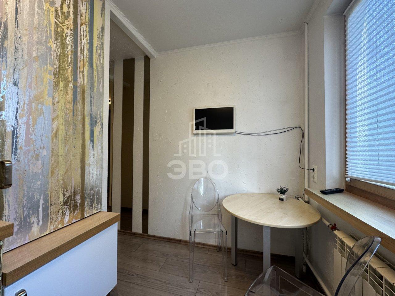 однокомнатная квартира в Санкт-Петербурге по адресу: Серебристый б-р., 15