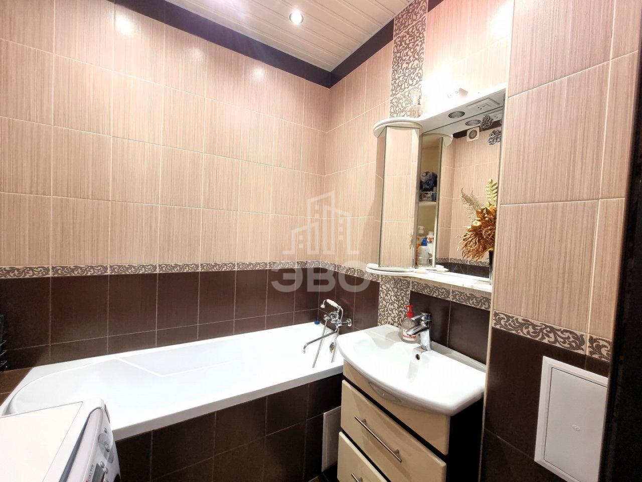 двухкомнатная квартира в Санкт-Петербурге по адресу: Учительская ул., 18, к 1, литера А