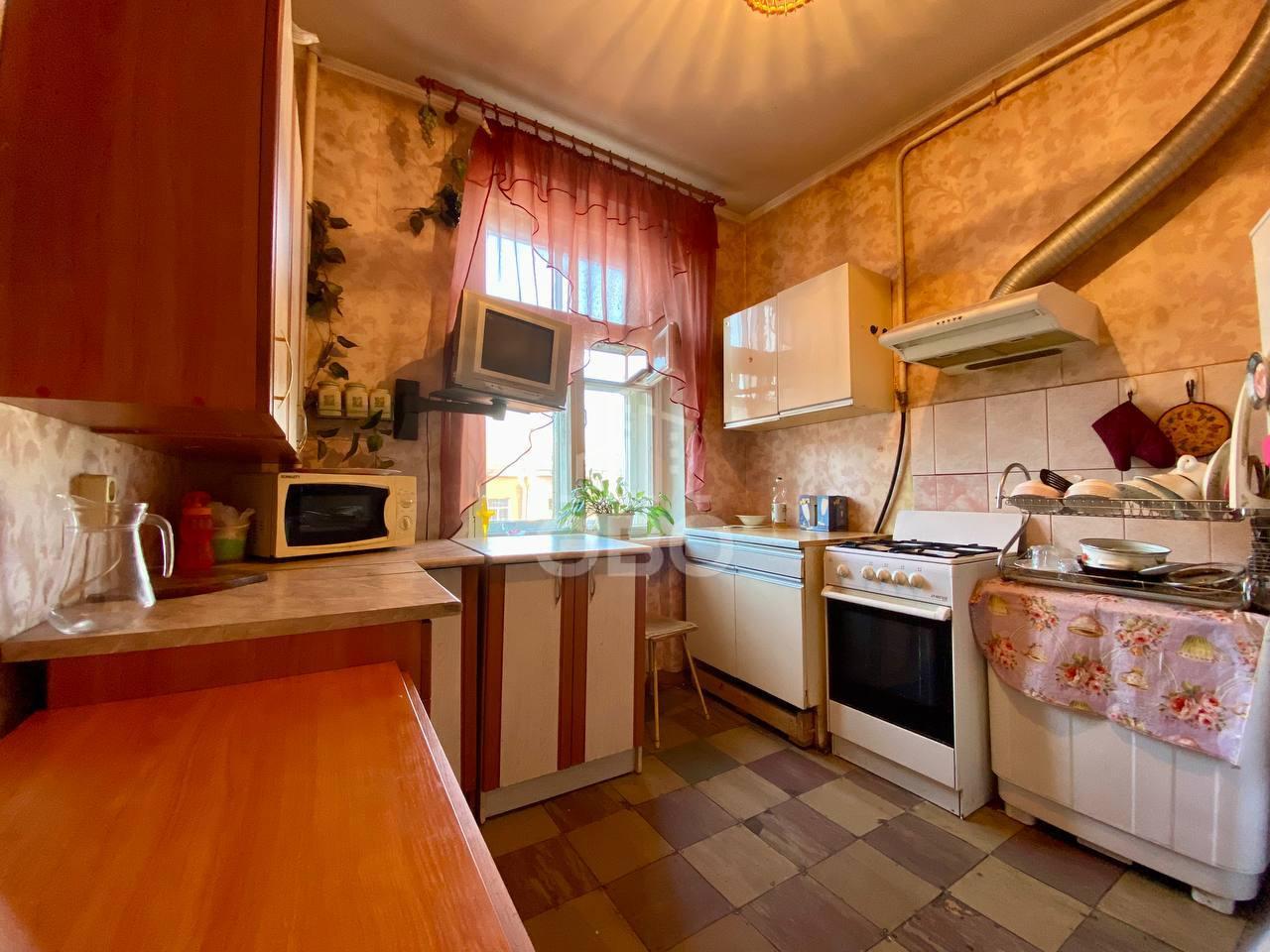 комната в Санкт-Петербурге по адресу: Большеохтинский проспект, 5/10, к 1