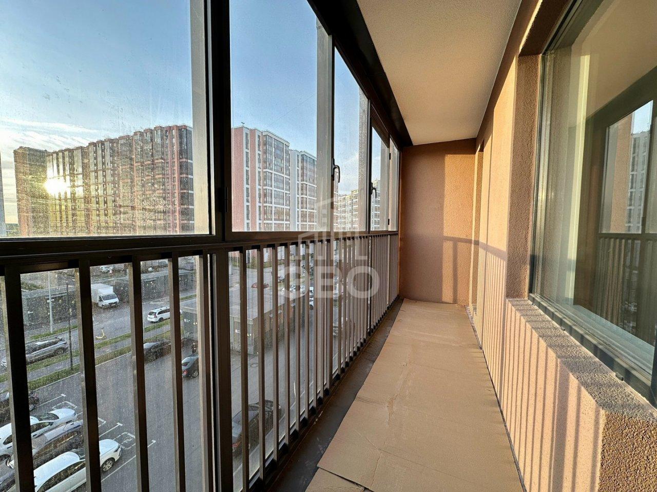 однокомнатная квартира в Санкт-Петербурге по адресу: Авиаконструкторов проспект, 67, к 1