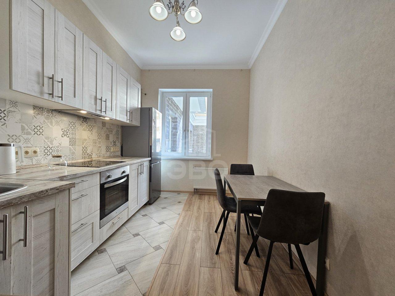 однокомнатная квартира в Санкт-Петербурге по адресу: Оптиков ул., 37