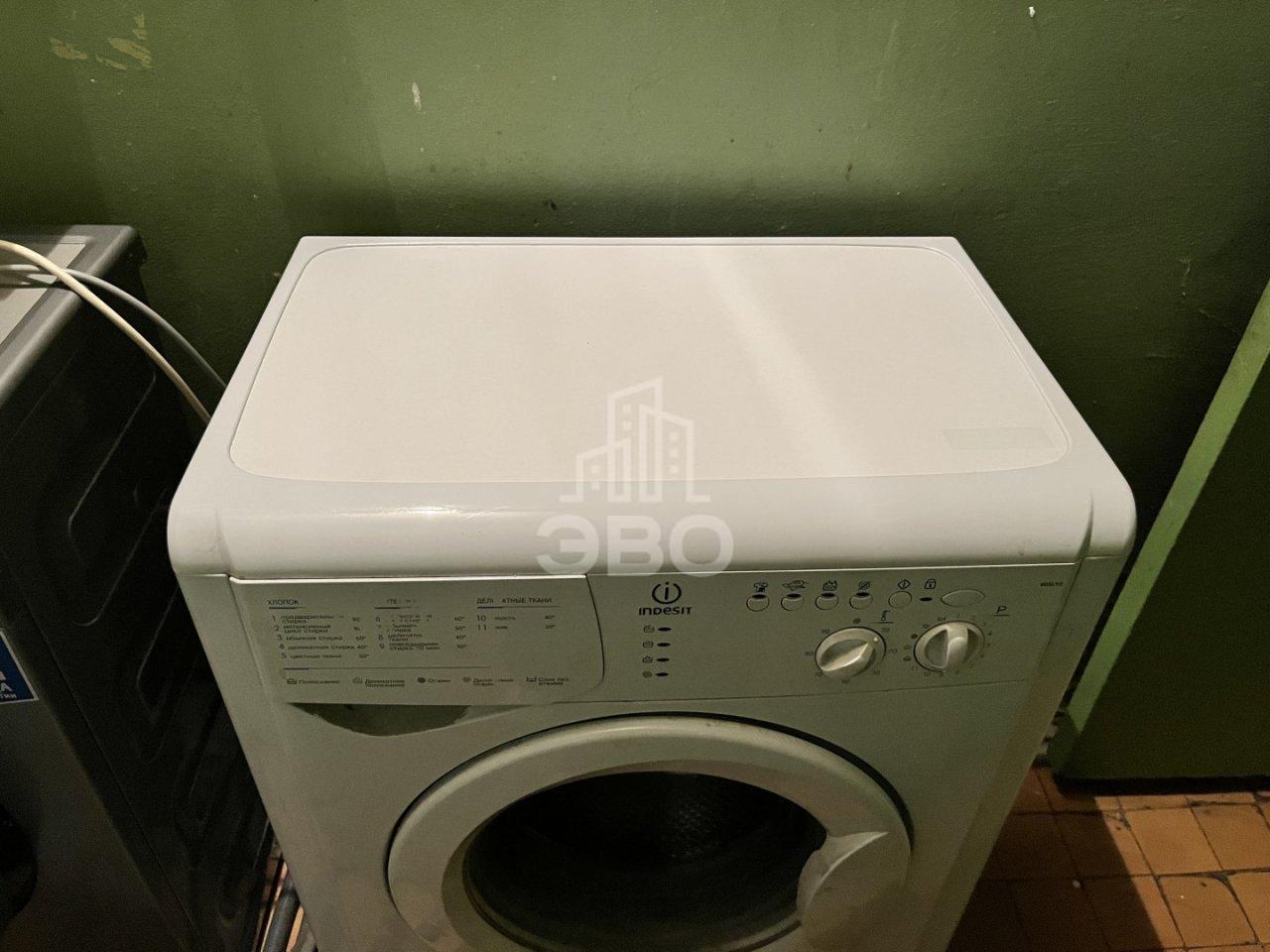 комната в Санкт-Петербурге по адресу: Стойкости ул., 38, к 1