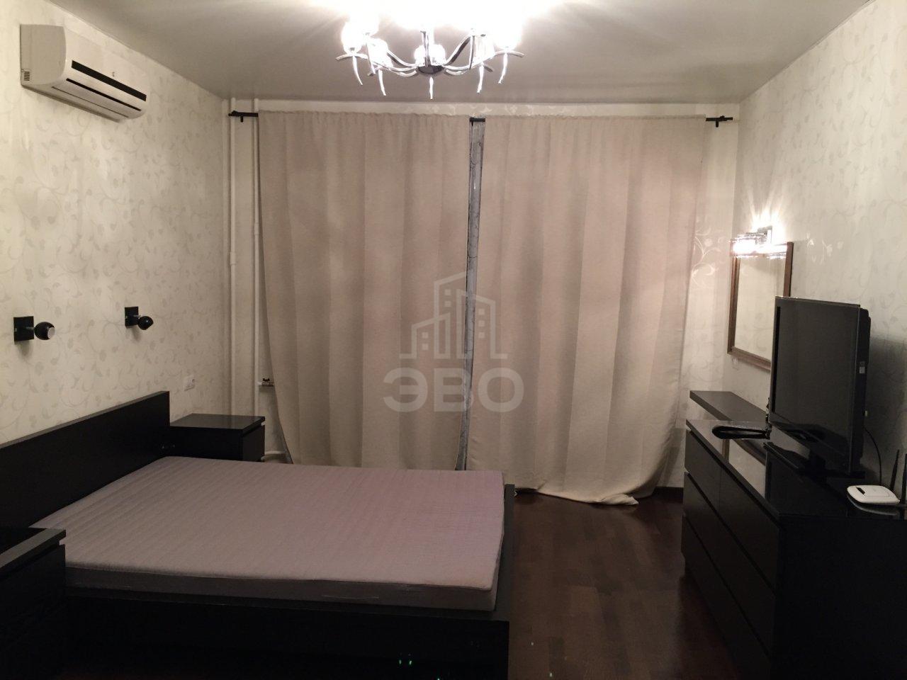 однокомнатная квартира в Санкт-Петербурге по адресу: Большевиков пр-кт., 47, к.1