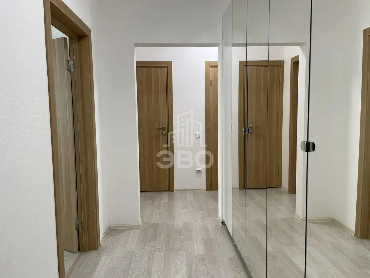 двухкомнатная квартира в Санкт-Петербурге по адресу: Дыбенко ул., 4, к 1