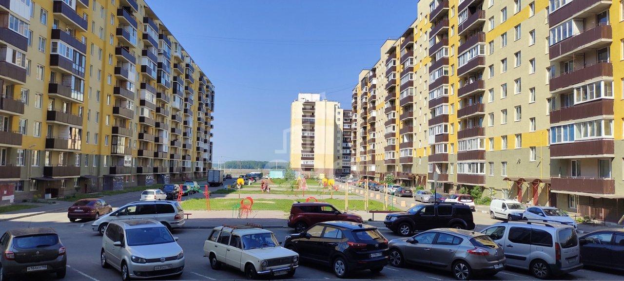 двухкомнатная квартира в Санкт-Петербурге по адресу: Западный проезд, 13, к 1