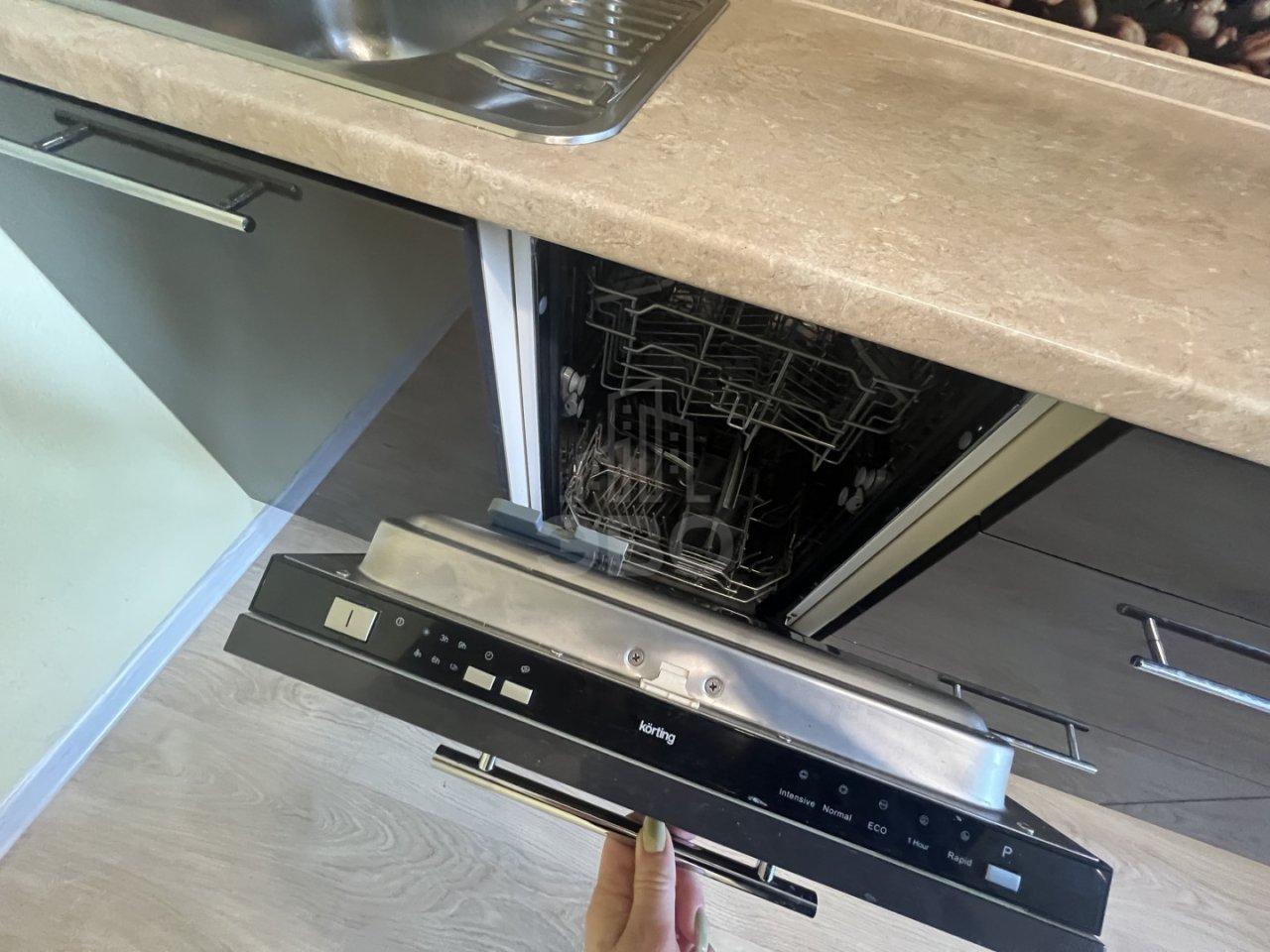 однокомнатная квартира в Санкт-Петербурге по адресу: Дунайский проспект, 7, к 7, строение В