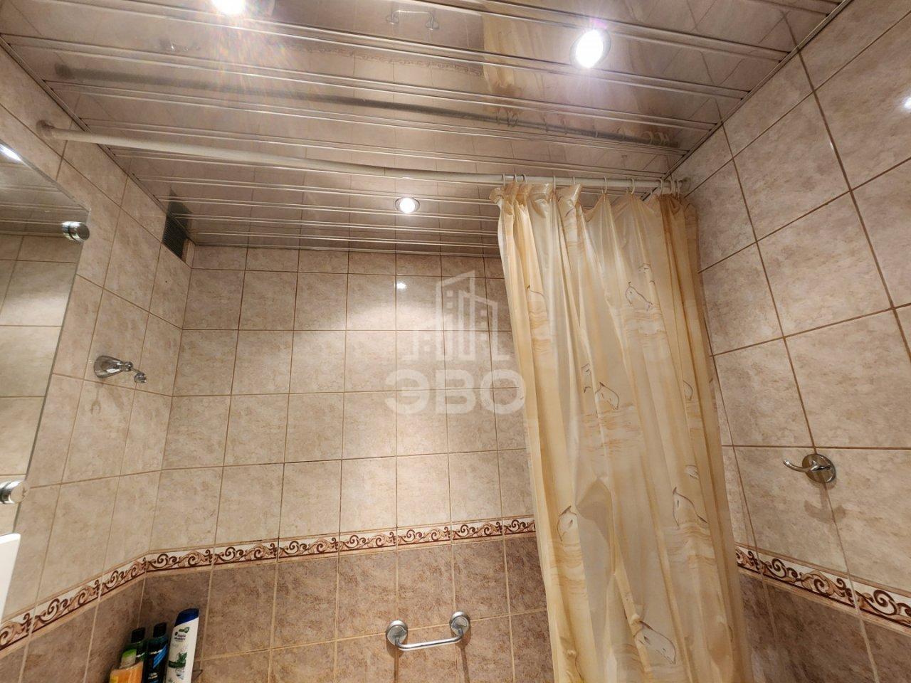 двухкомнатная квартира в Санкт-Петербурге по адресу: Генерала Симоняка ул., 4, к 5