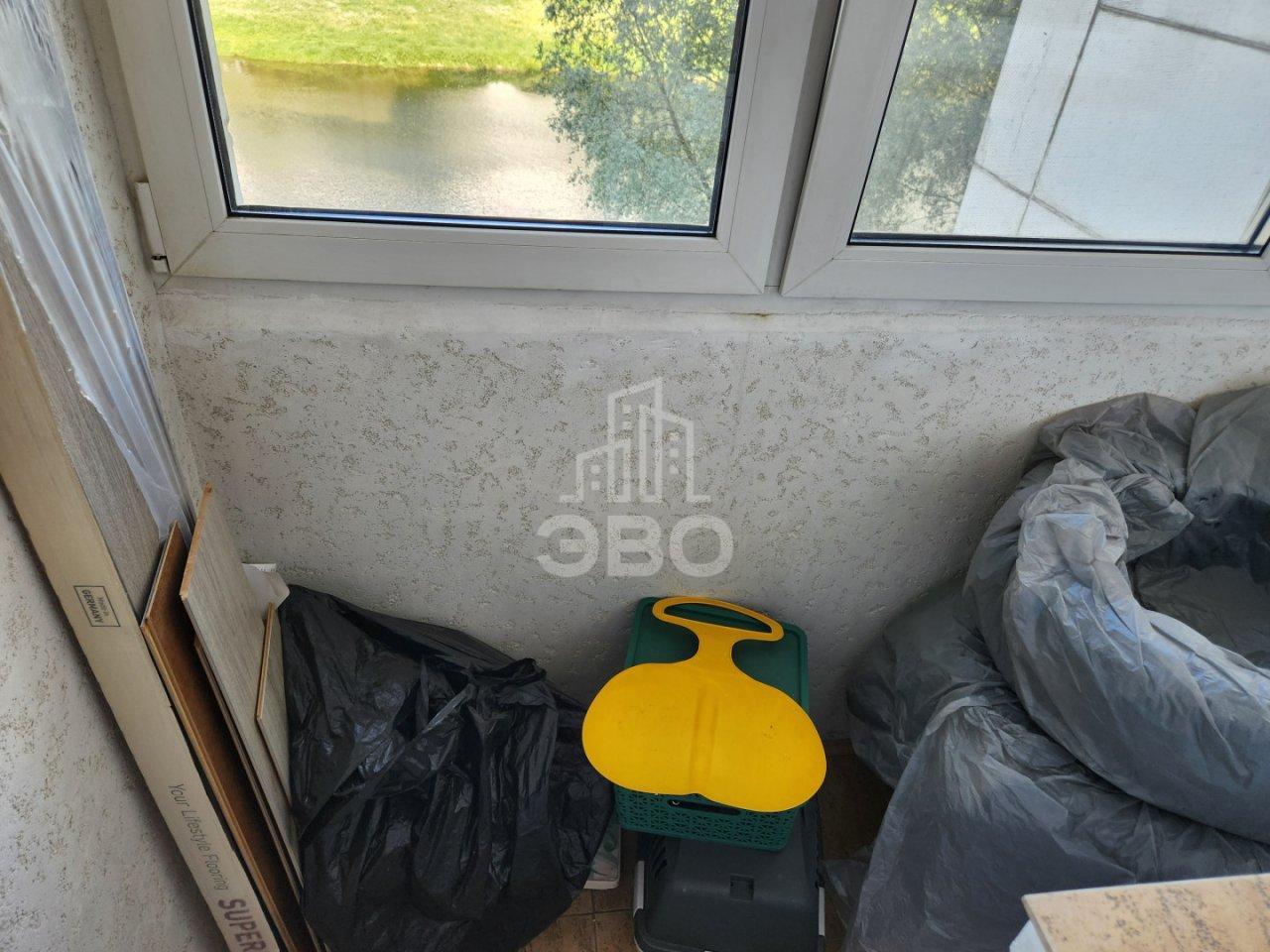 двухкомнатная квартира в Санкт-Петербурге по адресу: Генерала Симоняка ул., 4, к 5