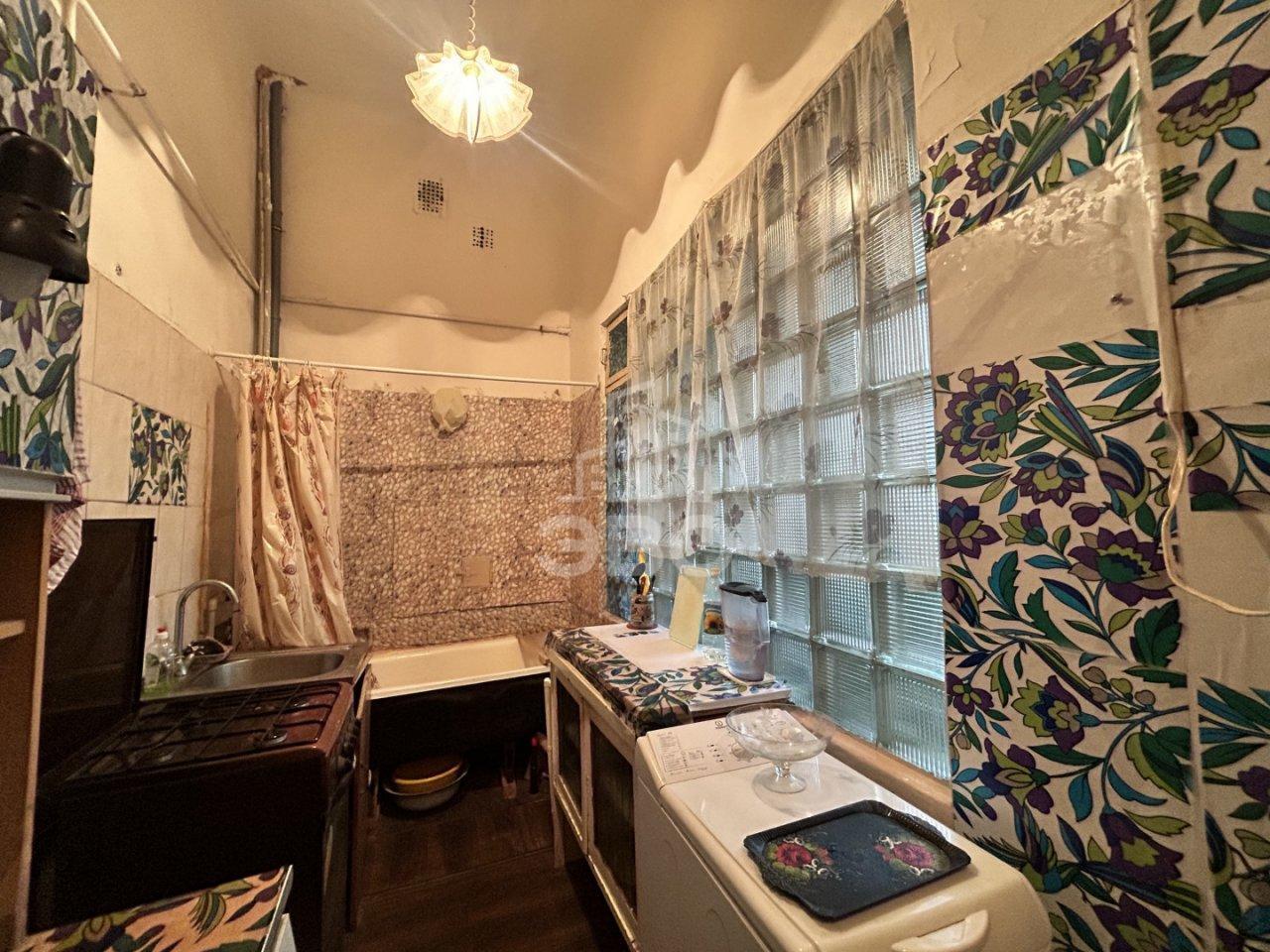 комната в Санкт-Петербурге по адресу: Пилотов ул., 18, к 4, литера 4