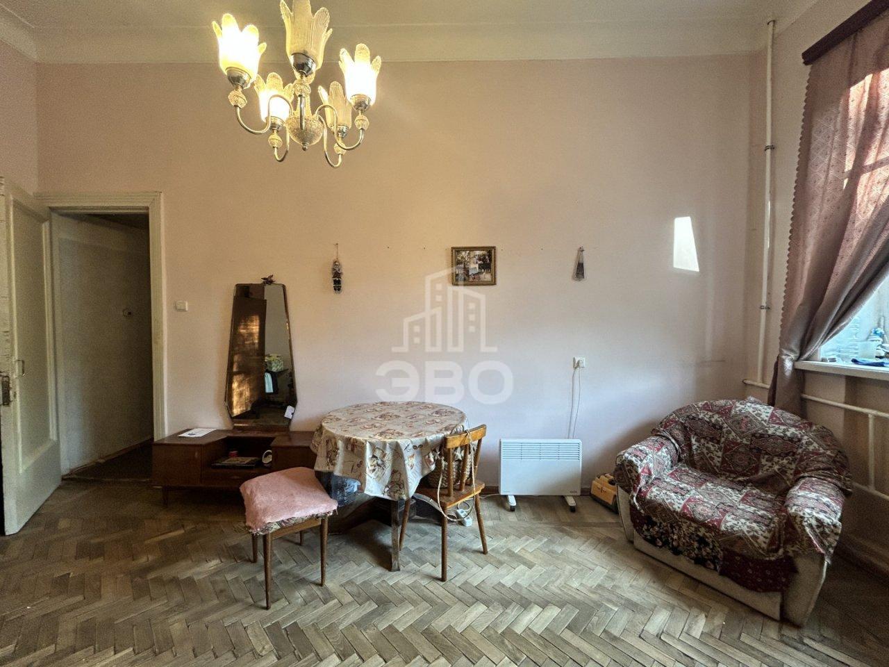 комната в Санкт-Петербурге по адресу: Пилотов ул., 18, к 4, литера 4