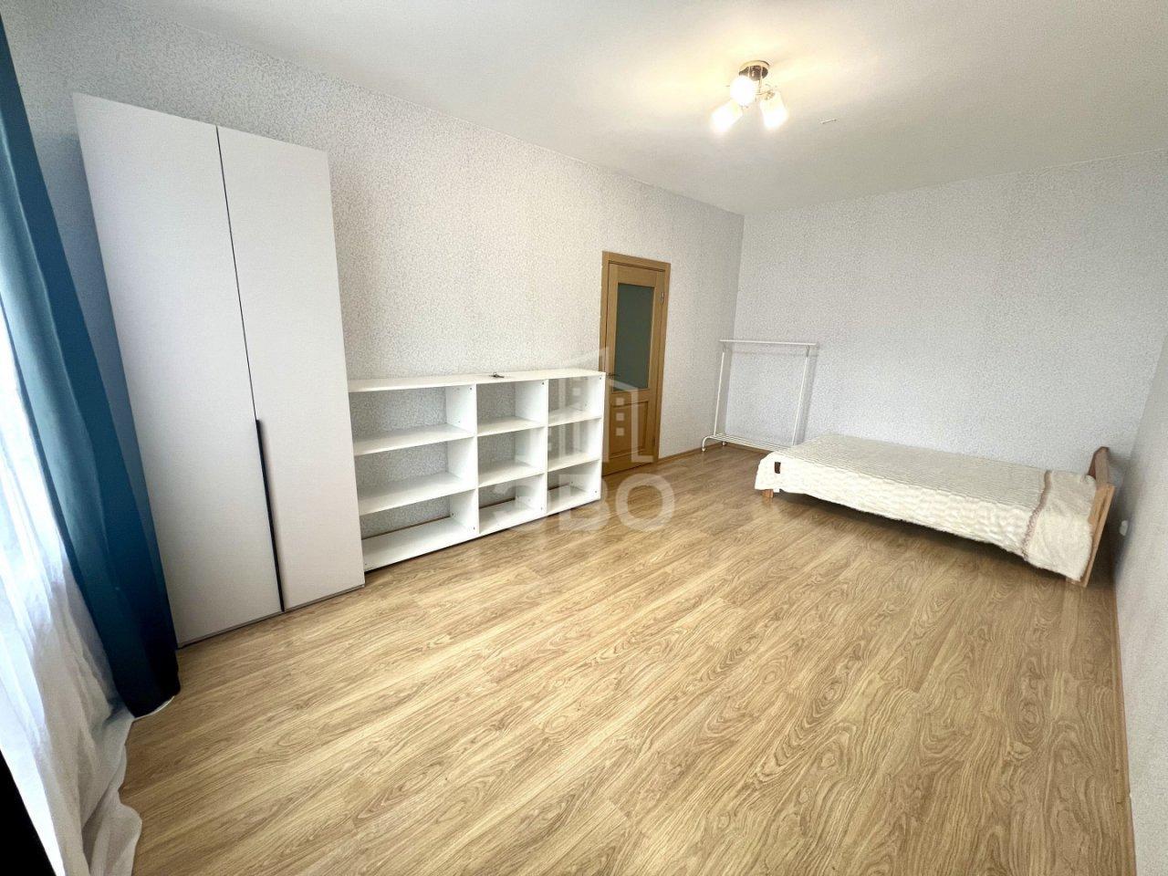 однокомнатная квартира в Санкт-Петербурге по адресу: Южное ш., 45