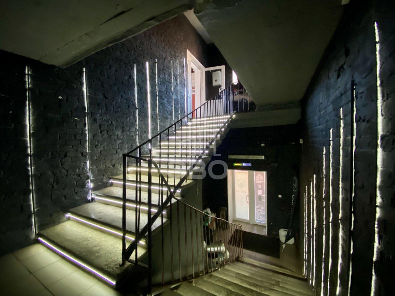 коммерция в Санкт-Петербурге по адресу: Лиговский проспект, 50, литера Д