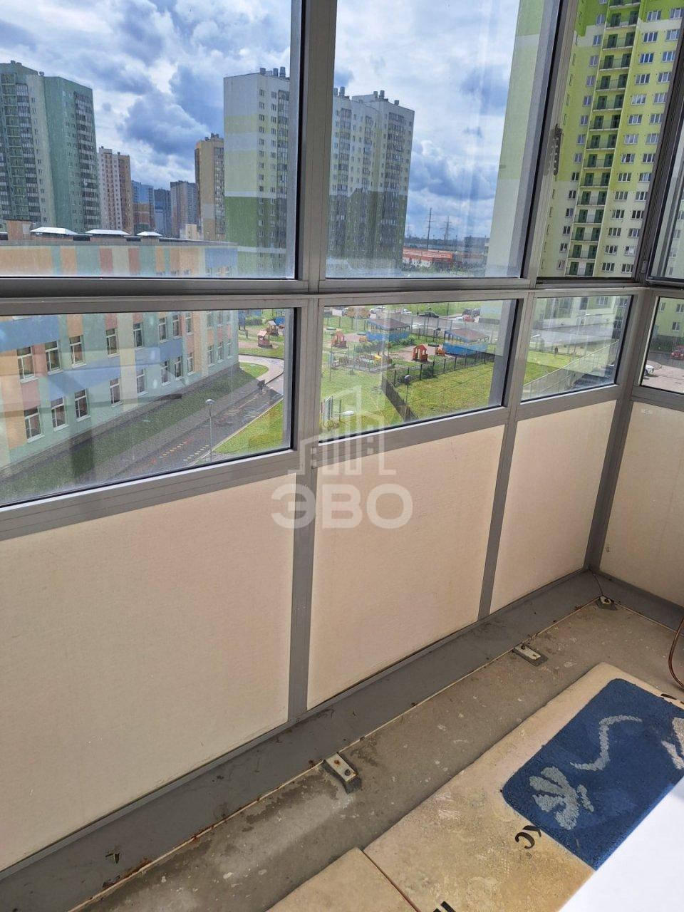 трехкомнатная квартира в Санкт-Петербурге по адресу: Маршака проспект, 2, к 1, литера А