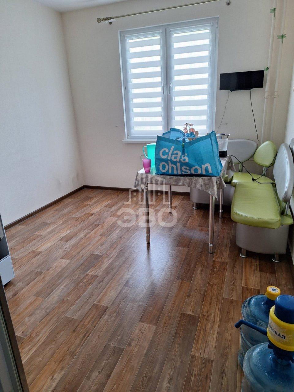 трехкомнатная квартира в Санкт-Петербурге по адресу: Маршака проспект, 2, к 1, литера А