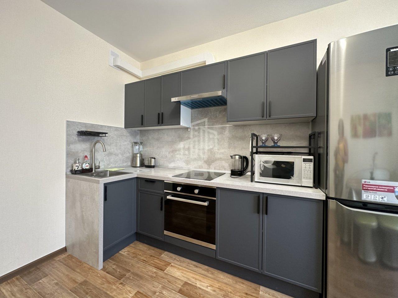 трехкомнатная квартира в Санкт-Петербурге по адресу: Маршака проспект, 2, к 1, литера А