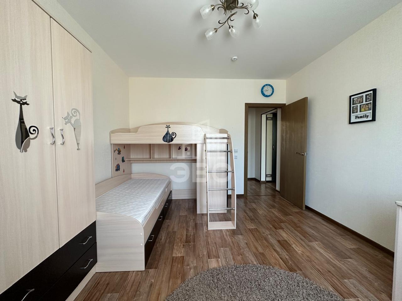 трехкомнатная квартира в Санкт-Петербурге по адресу: Маршака проспект, 2, к 1, литера А