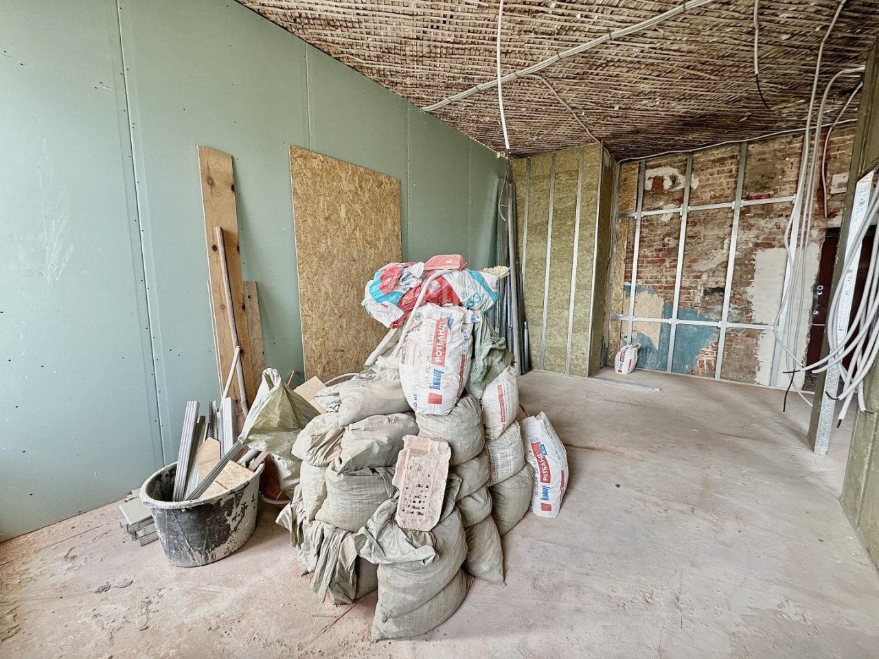 двухкомнатная квартира в Санкт-Петербурге по адресу: Синопская наб., 32/35