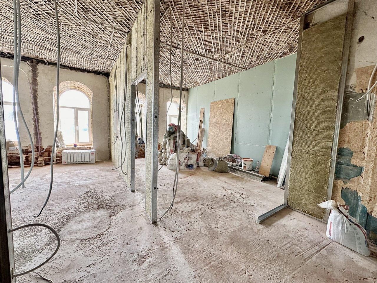 двухкомнатная квартира в Санкт-Петербурге по адресу: Синопская наб., 32/35