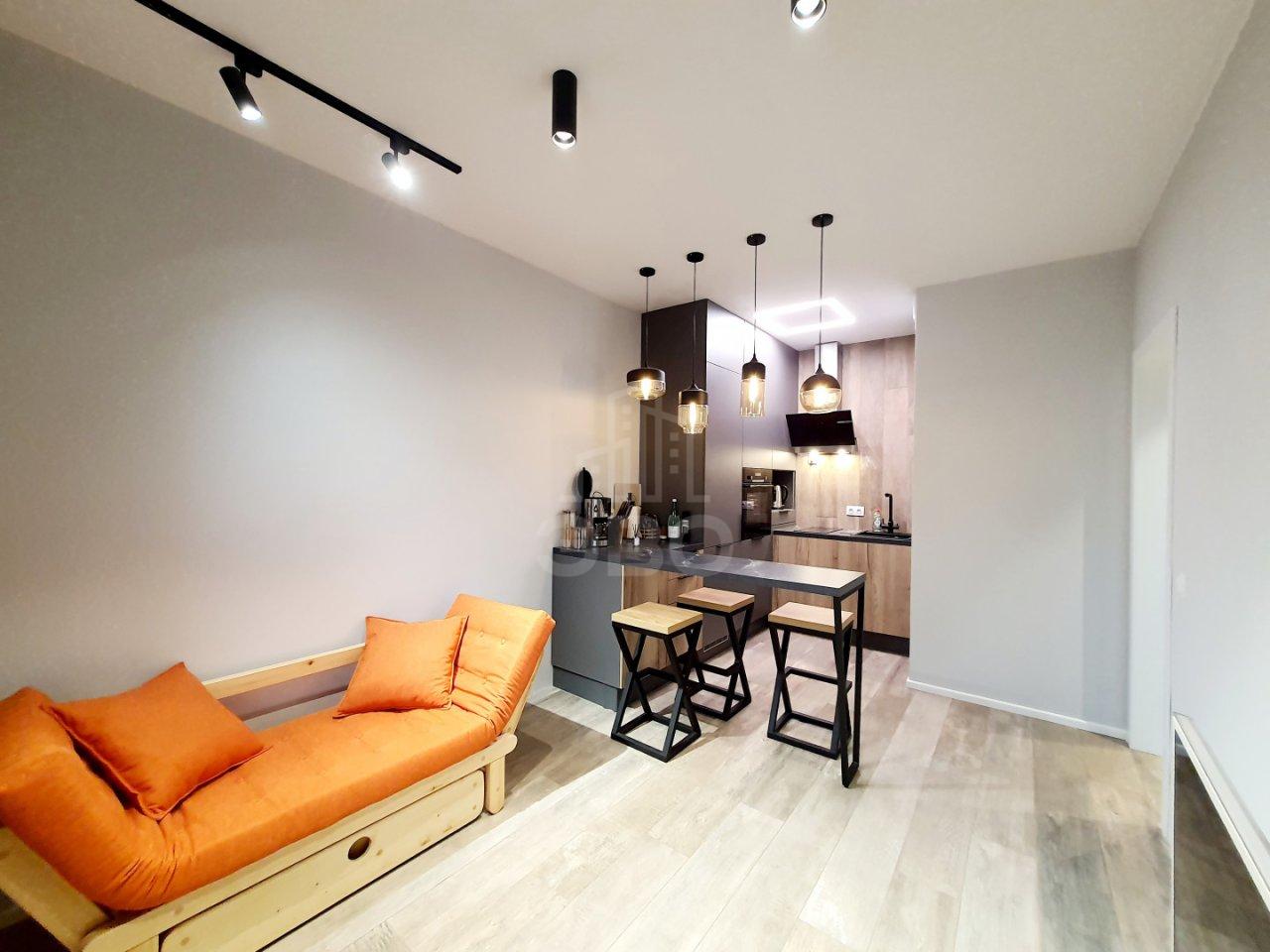 однокомнатная квартира в Санкт-Петербурге по адресу: Пражская ул., 4