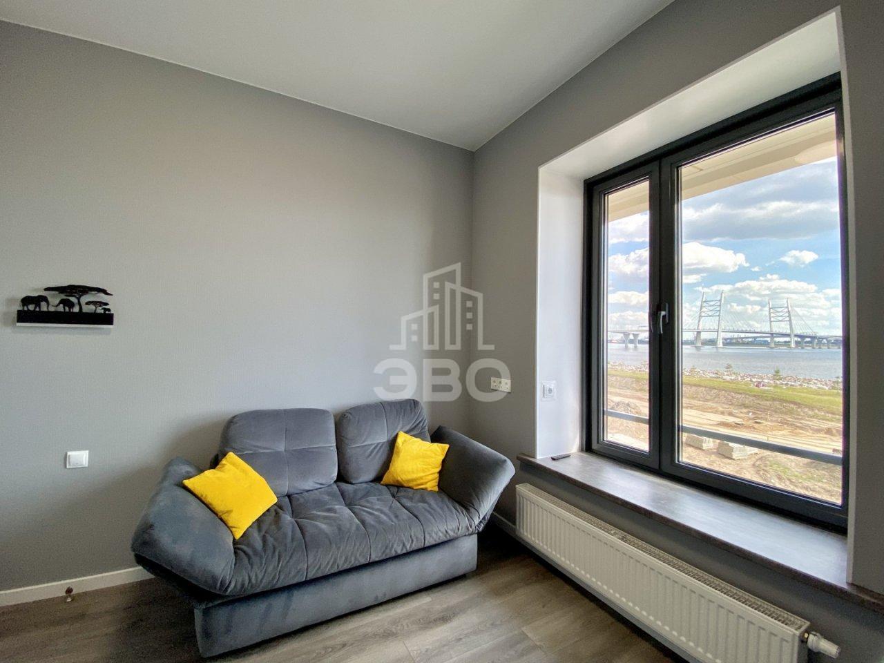 трехкомнатная квартира в Санкт-Петербурге по адресу: Миклухо Маклая наб., 1, к 1