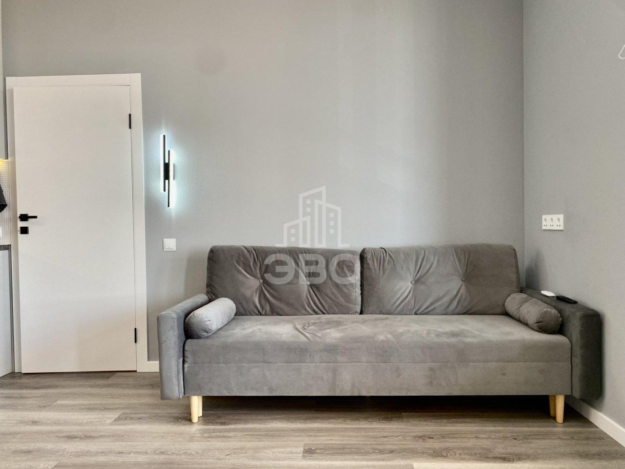 трехкомнатная квартира в Санкт-Петербурге по адресу: Миклухо Маклая наб., 1, к 1