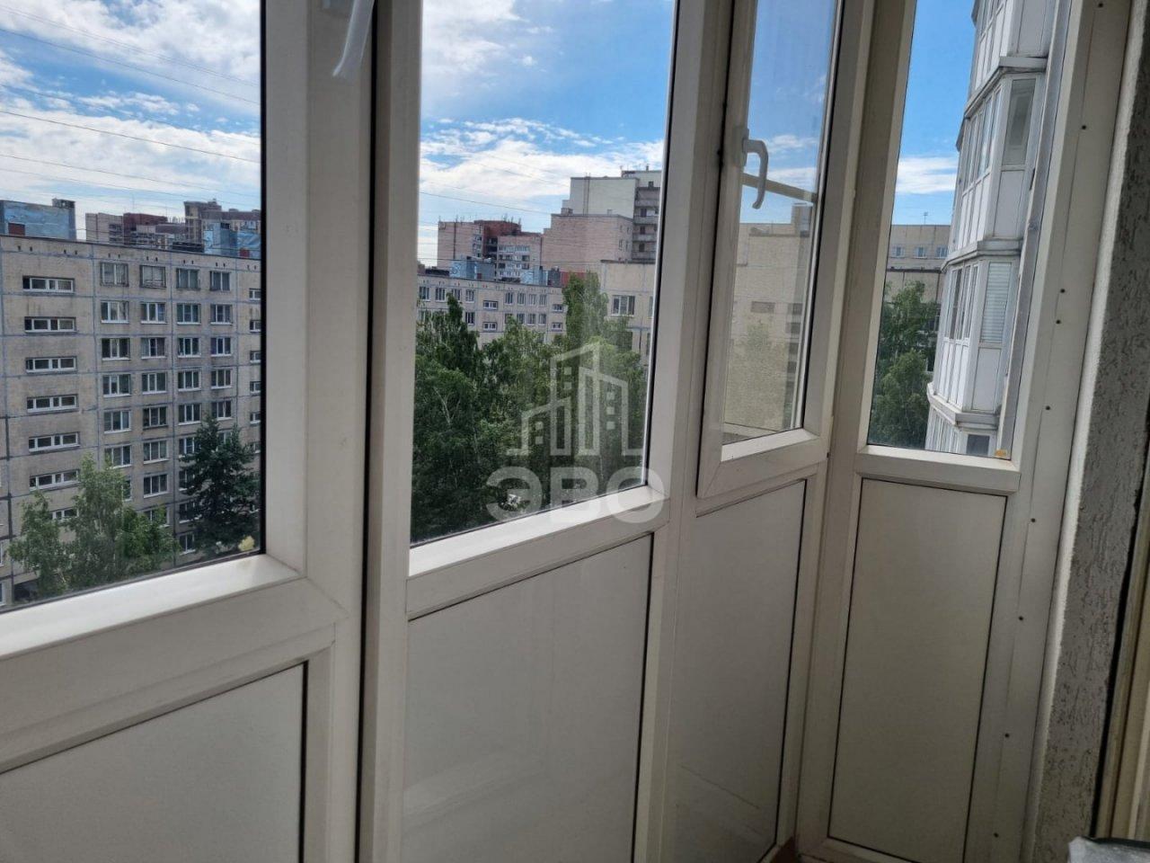 однокомнатная квартира в Санкт-Петербурге по адресу: Подвойского ул., 24, к 3