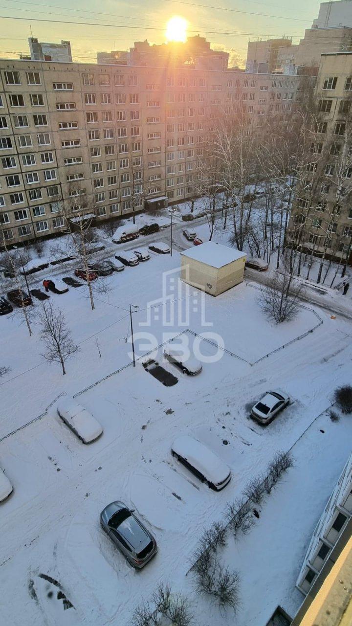 однокомнатная квартира в Санкт-Петербурге по адресу: Подвойского ул., 24, к 3