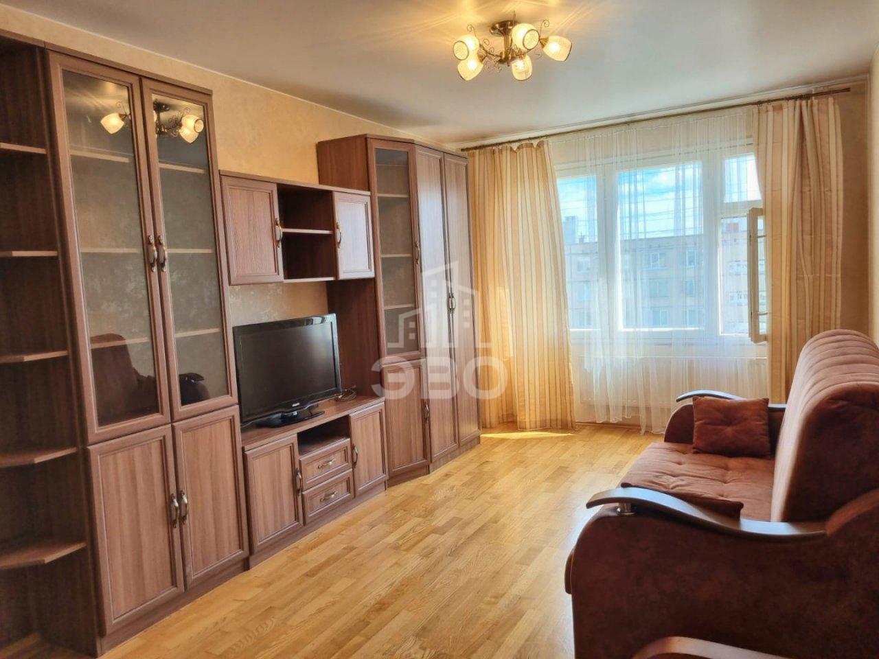 однокомнатная квартира в Санкт-Петербурге по адресу: Подвойского ул., 24, к 3