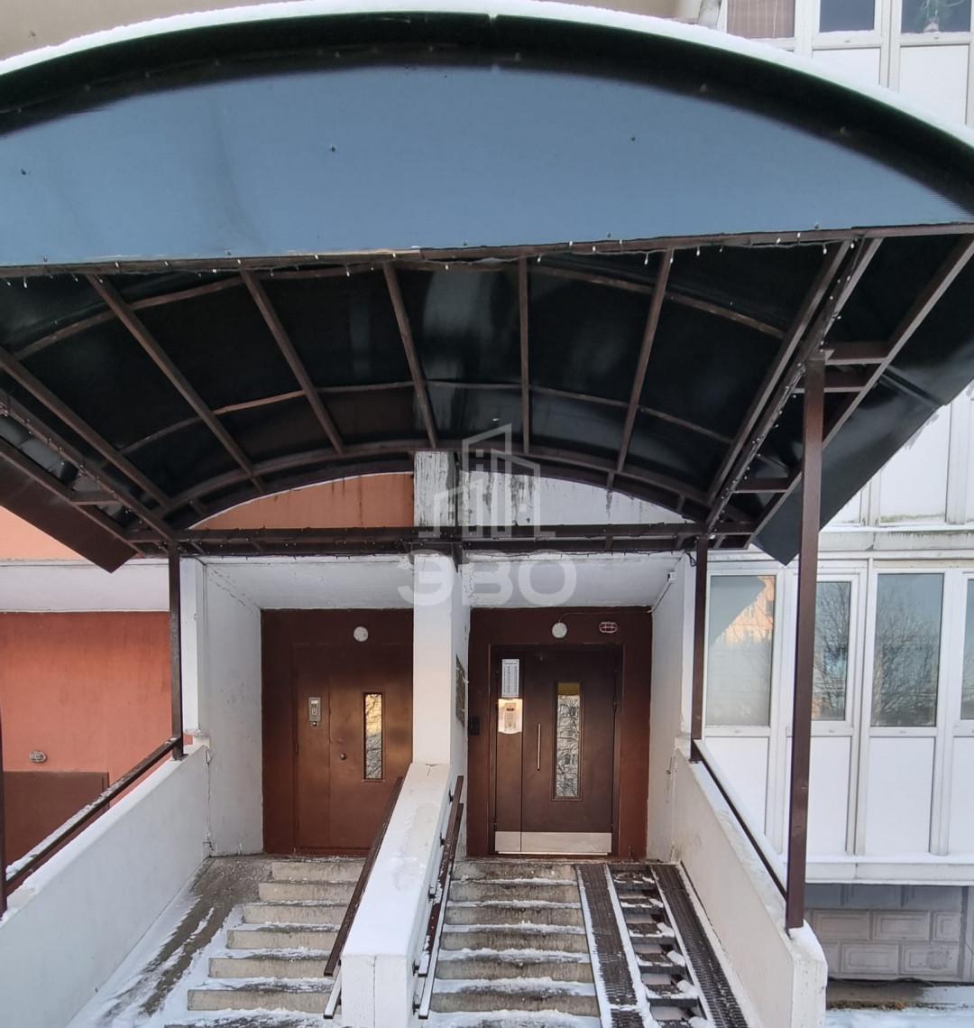 однокомнатная квартира в Санкт-Петербурге по адресу: Подвойского ул., 24, к 3