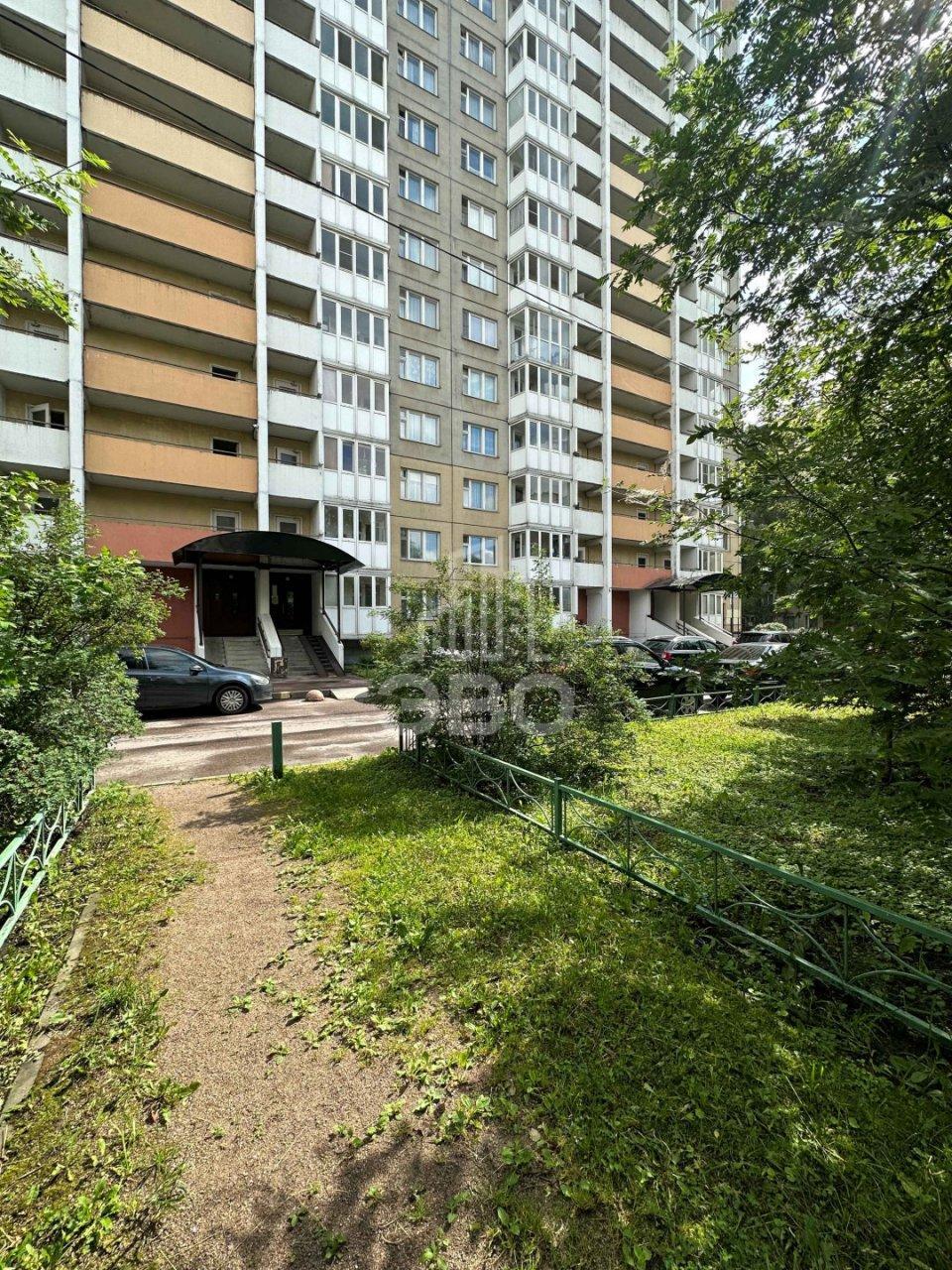 однокомнатная квартира в Санкт-Петербурге по адресу: Подвойского ул., 24, к 3