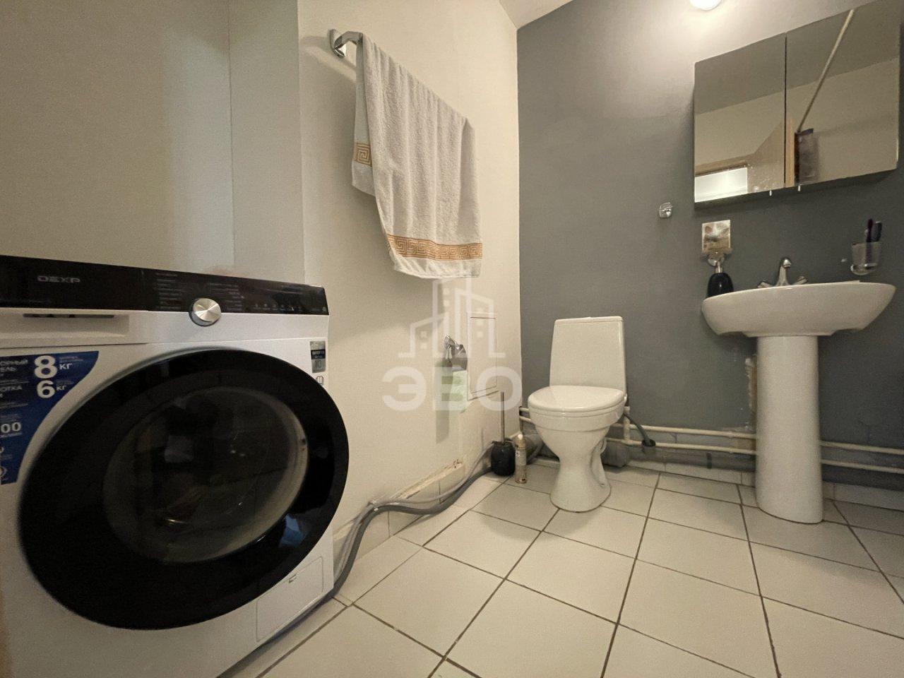 однокомнатная квартира в Санкт-Петербурге по адресу: Вадима Шефнера ул., 12, к 1, строение 1