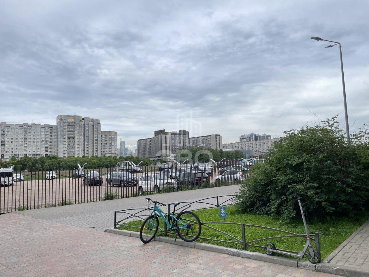 однокомнатная квартира в Санкт-Петербурге по адресу: Вадима Шефнера ул., 12, к 1, строение 1