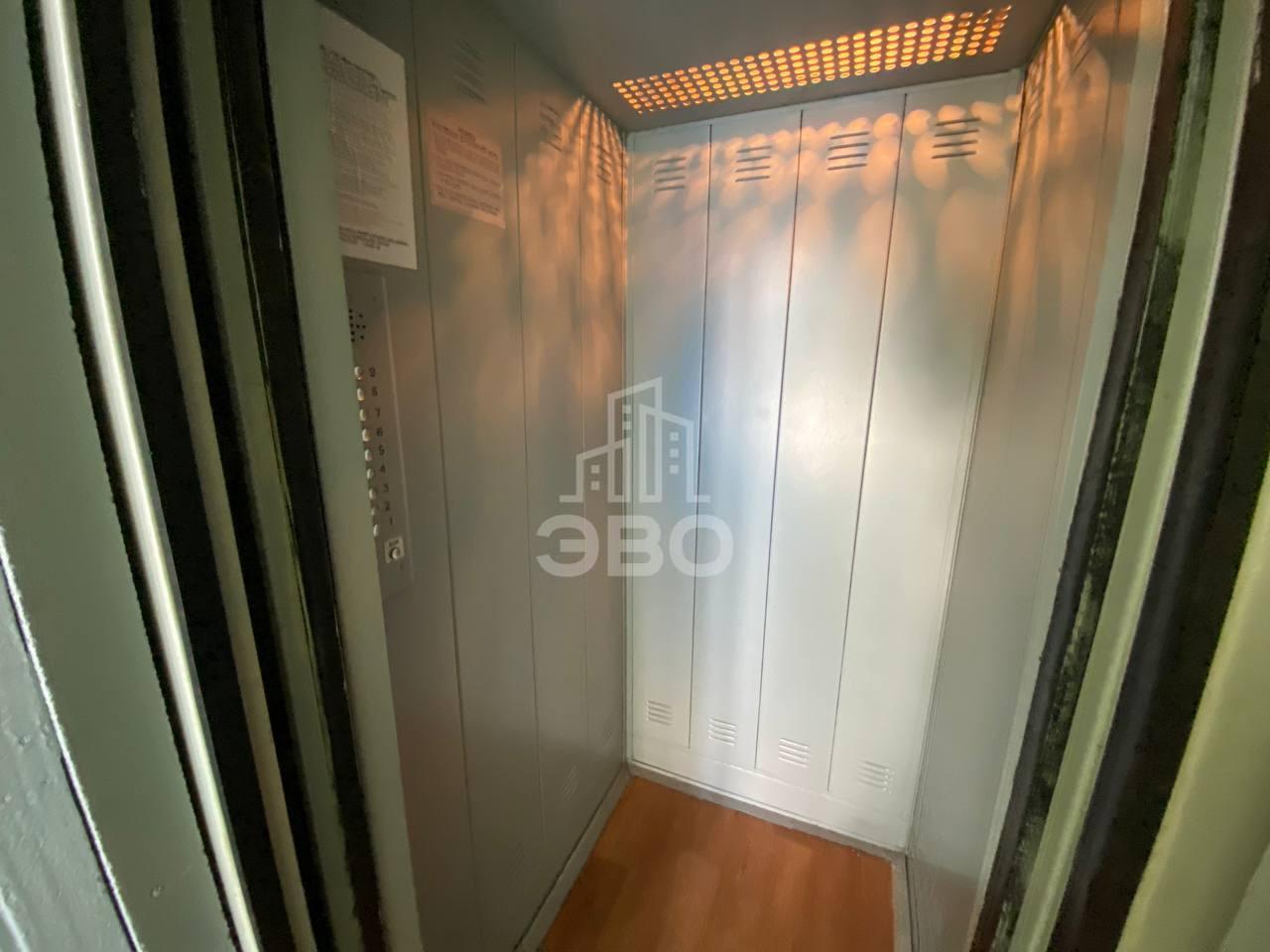 однокомнатная квартира в Санкт-Петербурге по адресу: Поликарпова аллея, 3, к 1