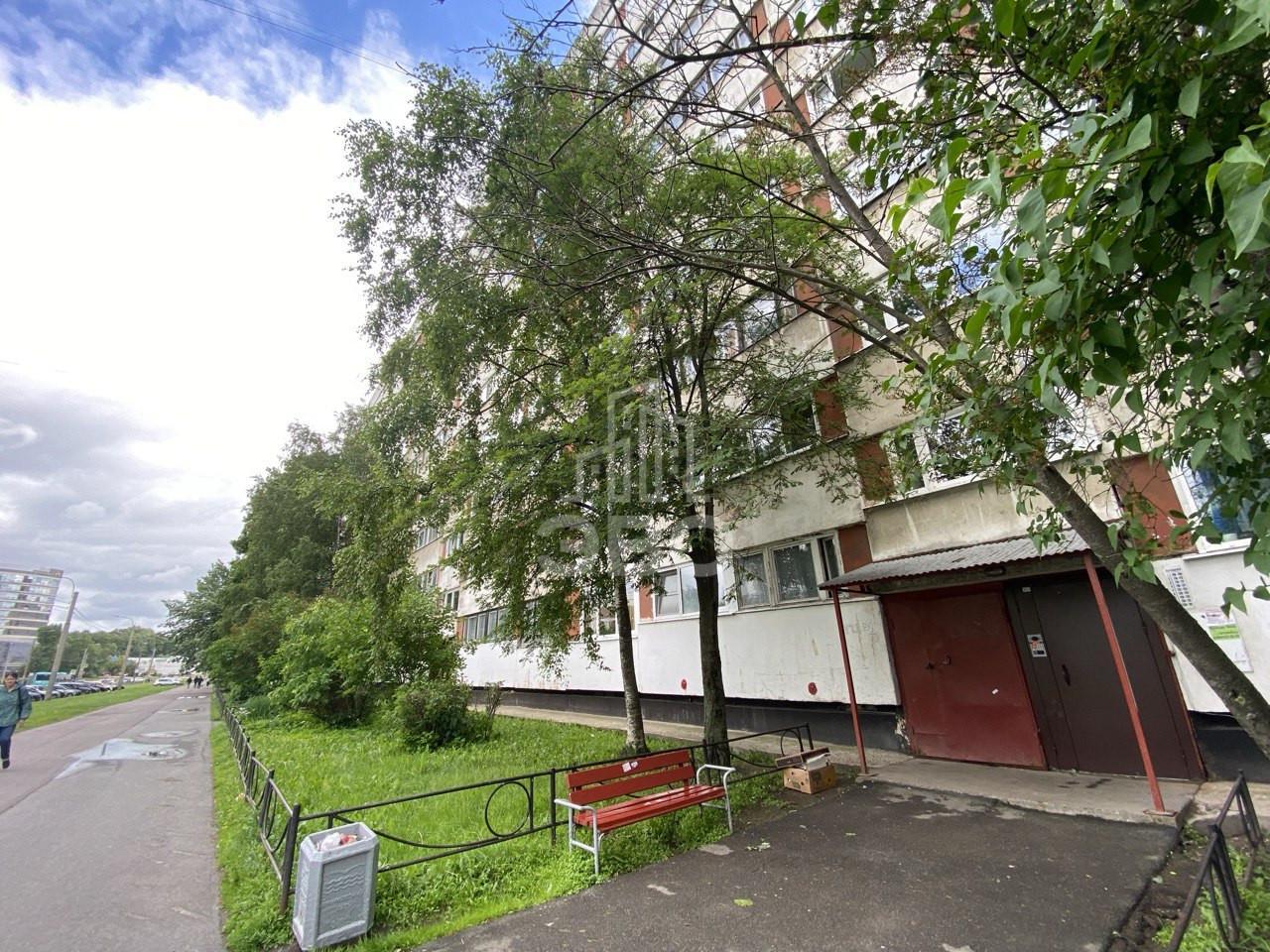 однокомнатная квартира в Санкт-Петербурге по адресу: Поликарпова аллея, 3, к 1