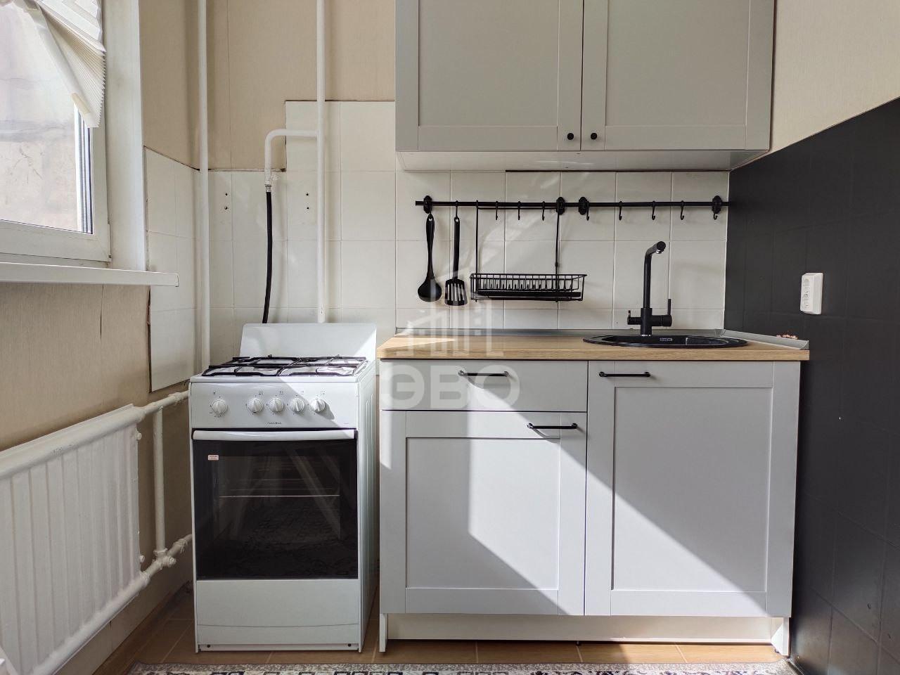 однокомнатная квартира в Санкт-Петербурге по адресу: Поликарпова аллея, 3, к 1