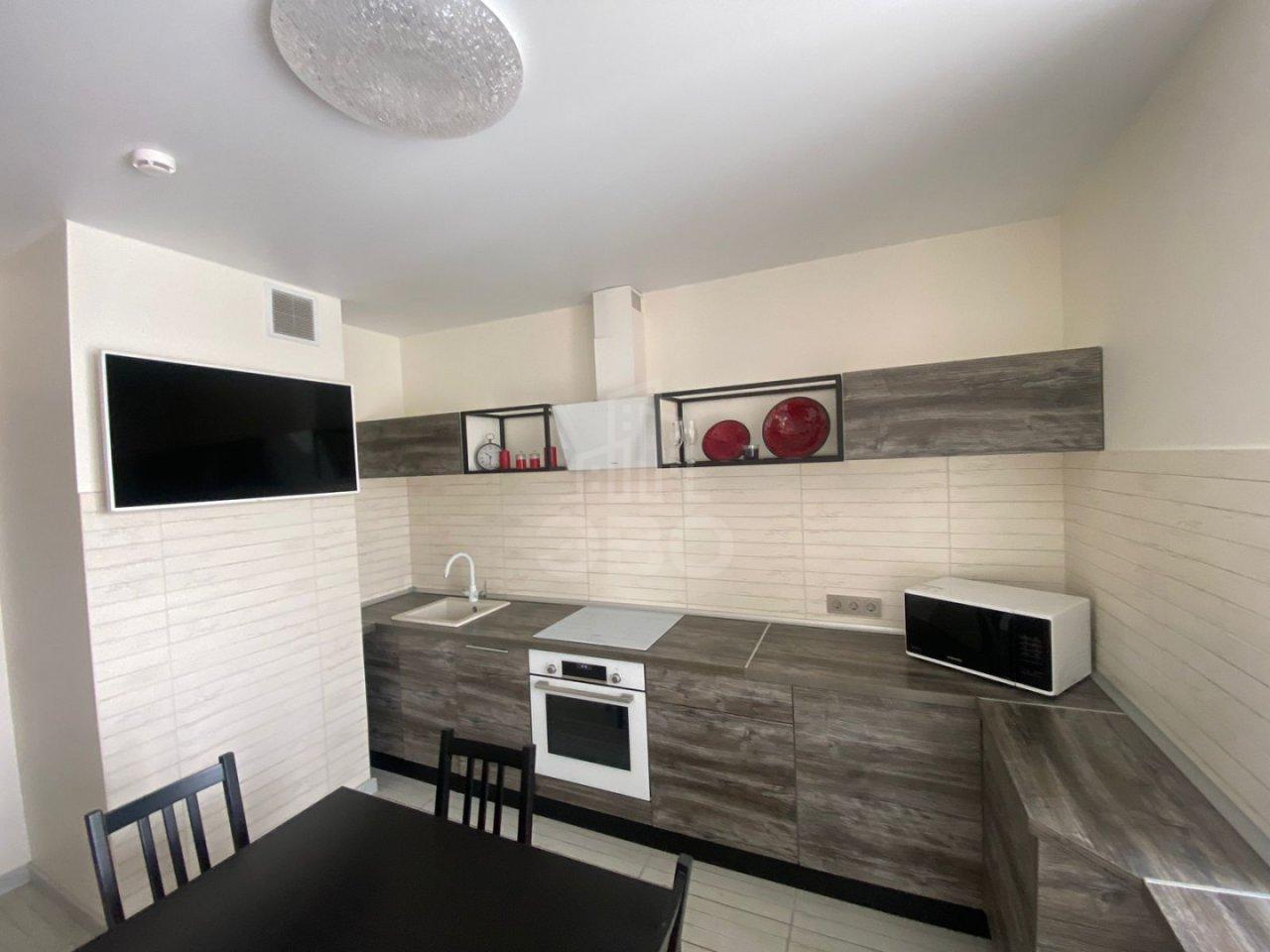 двухкомнатная квартира в Санкт-Петербурге по адресу: Парфеновская ул., 9, к 1, строение 1