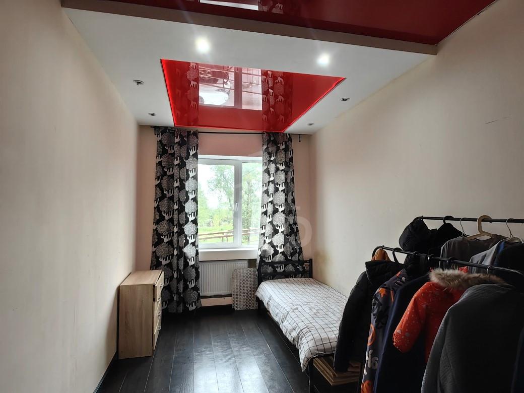 четырехкомнатная квартира в Санкт-Петербурге по адресу: Ропшинское ш., 3, к 2