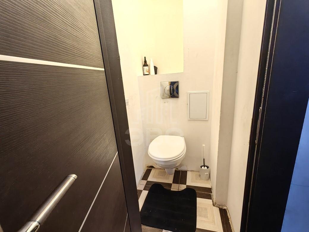 четырехкомнатная квартира в Санкт-Петербурге по адресу: Ропшинское ш., 3, к 2