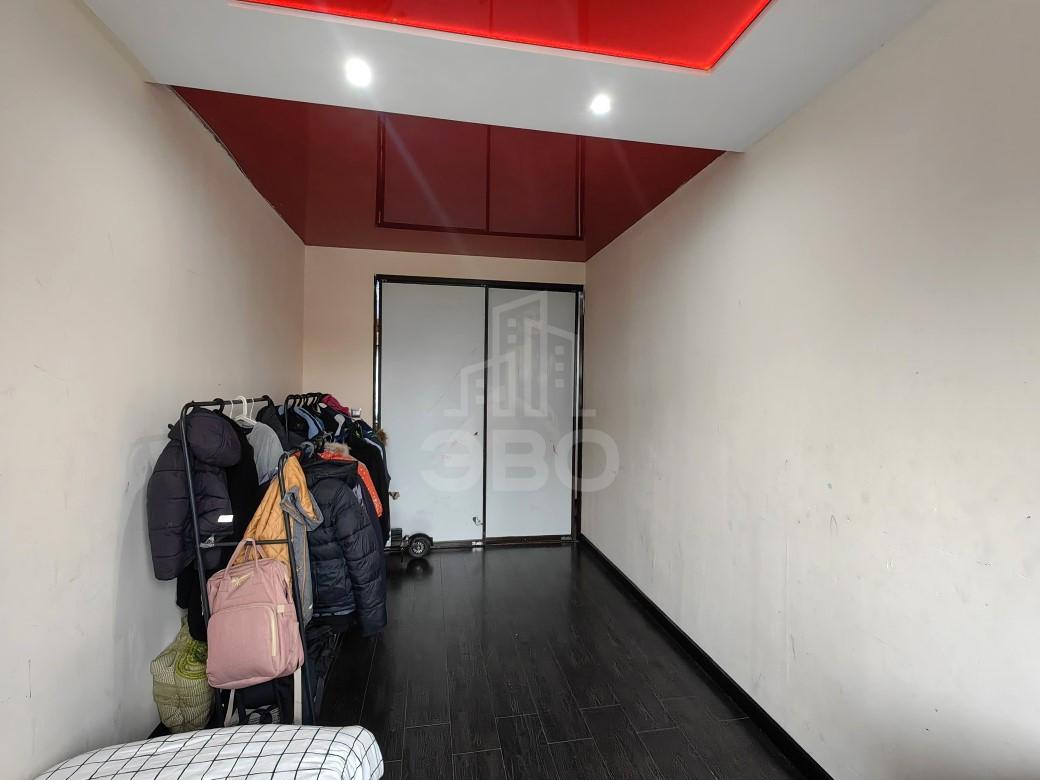 четырехкомнатная квартира в Санкт-Петербурге по адресу: Ропшинское ш., 3, к 2