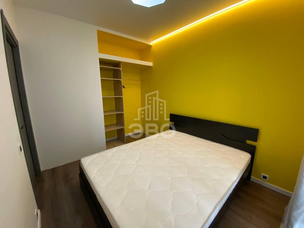 однокомнатная квартира в Санкт-Петербурге по адресу: Яхтенная ул., 24