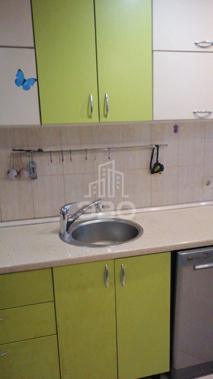 комната в Санкт-Петербурге по адресу: Сантьяго-де-Куба ул., 4, к 1