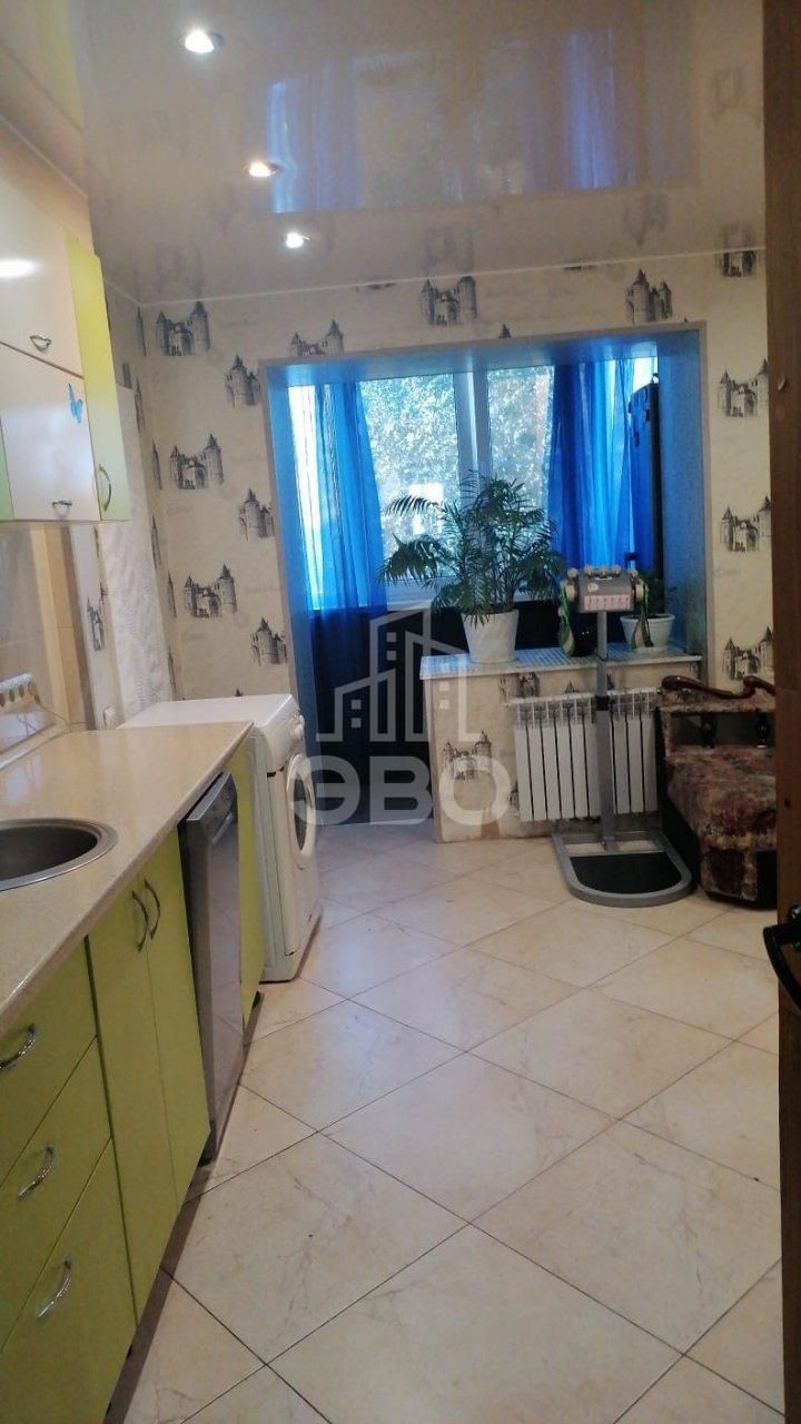 комната в Санкт-Петербурге по адресу: Сантьяго-де-Куба ул., 4, к 1