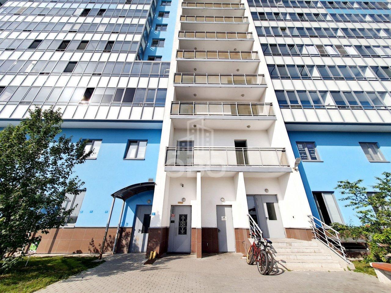 однокомнатная квартира в Санкт-Петербурге по адресу: Парашютная ул., 42, к 1