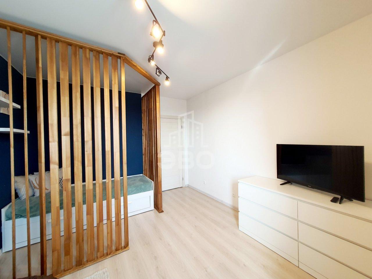 однокомнатная квартира в Санкт-Петербурге по адресу: Парашютная ул., 42, к 1