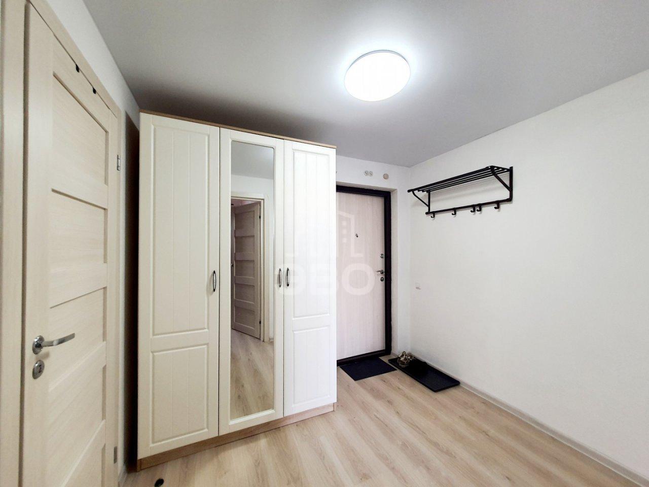 однокомнатная квартира в Санкт-Петербурге по адресу: Парашютная ул., 42, к 1