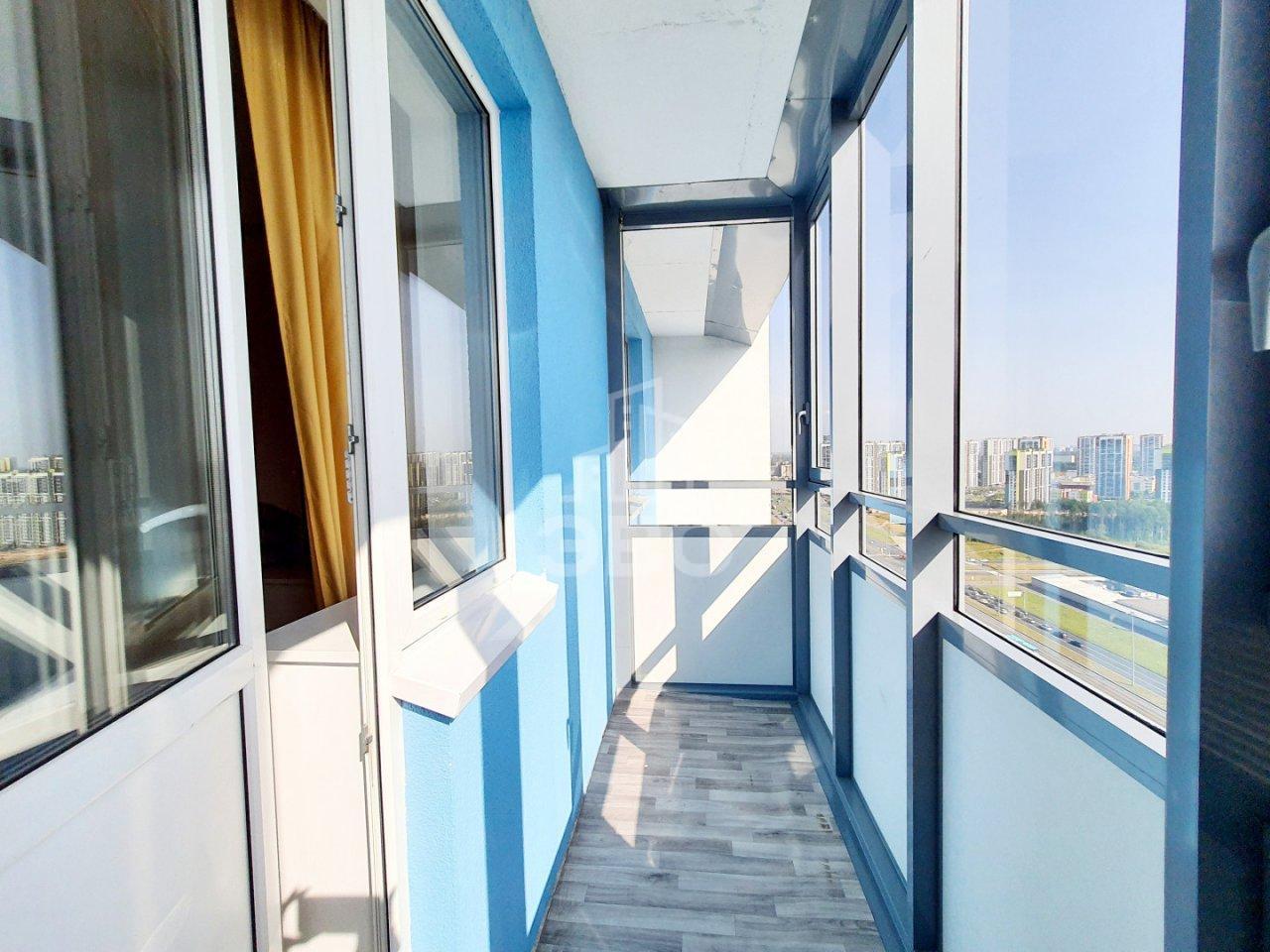 однокомнатная квартира в Санкт-Петербурге по адресу: Парашютная ул., 42, к 1