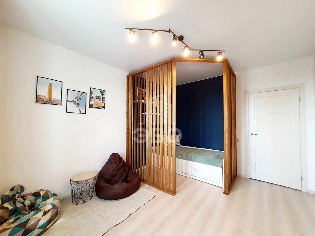 однокомнатная квартира в Санкт-Петербурге по адресу: Парашютная ул., 42, к 1