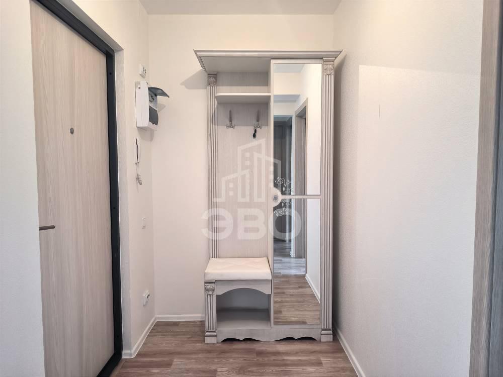 однокомнатная квартира в Санкт-Петербурге по адресу: Чарушинская ул., 24, к 1